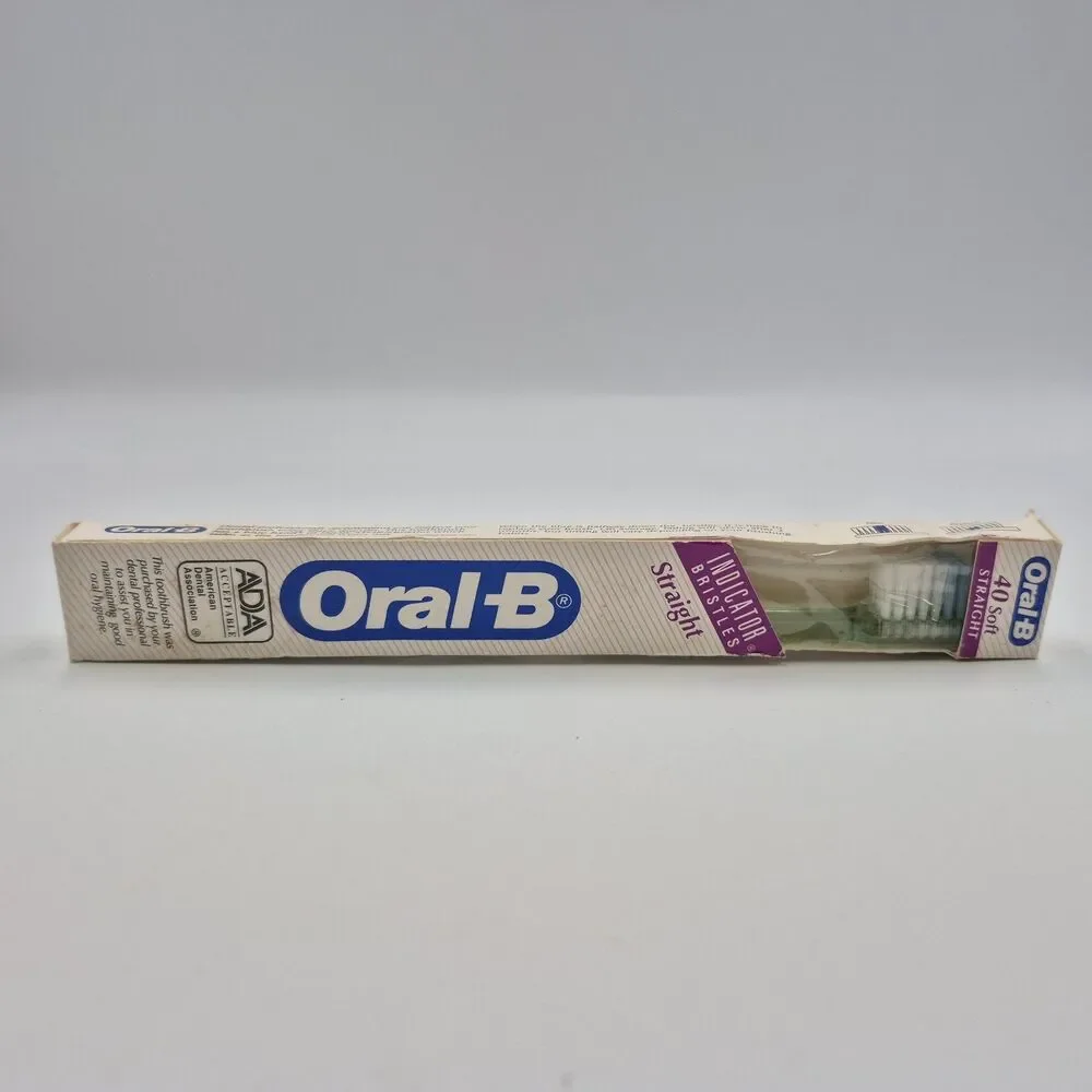 Vintage 1993 Oral B 40 Soft Straight Indicator Bristles Toothbrush